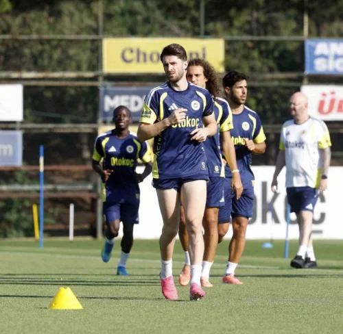 Fenerbahçe, Sturm Graz Maçı İçin Şampiyonlar Ligi Hazırlıklarını Sürdürdü