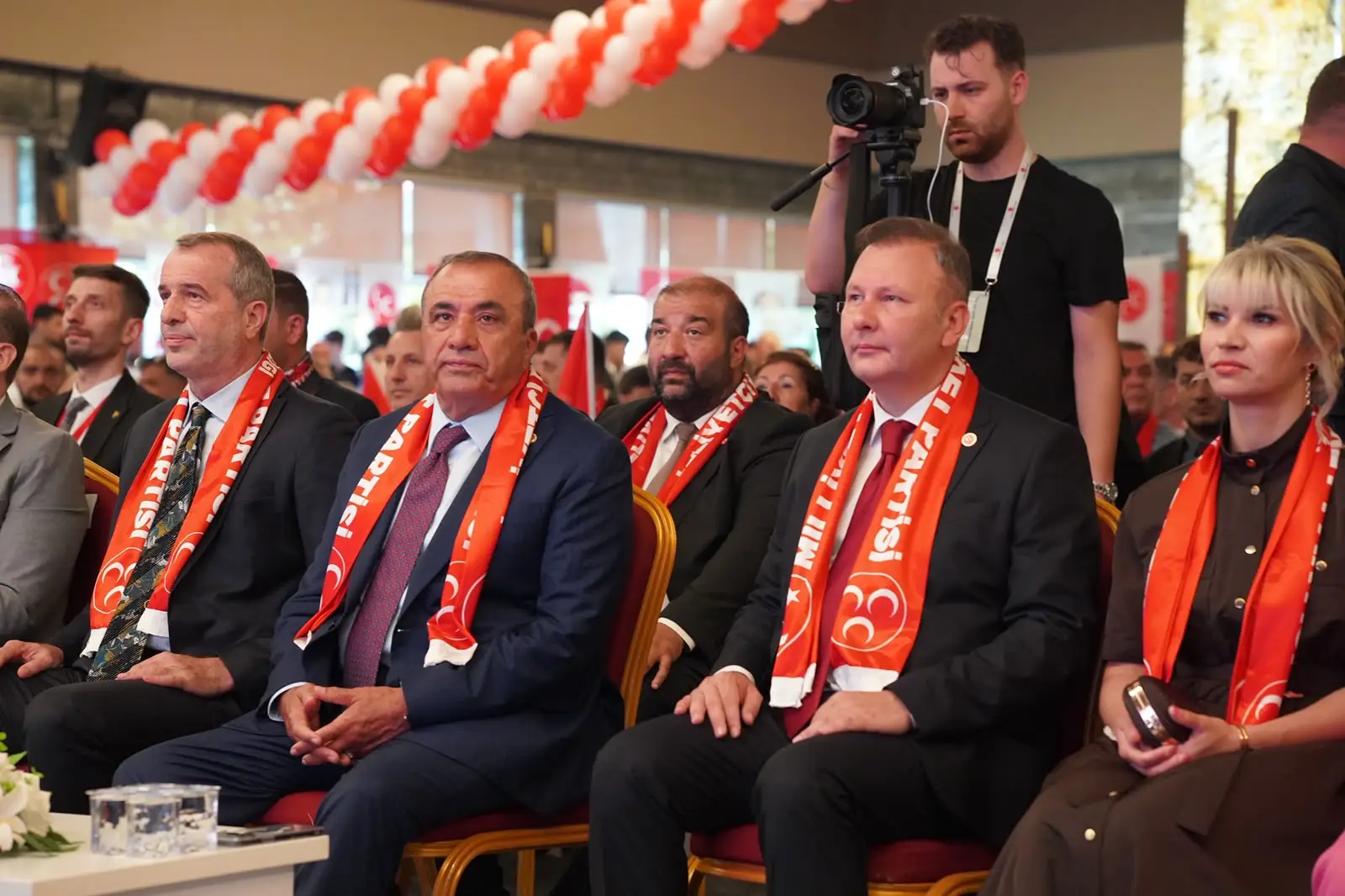 MHP KOCAELİ İL KONGRESİNDE BATI YAKASI AĞIRLIĞI
ENES EMENGEN DÖNEMİ