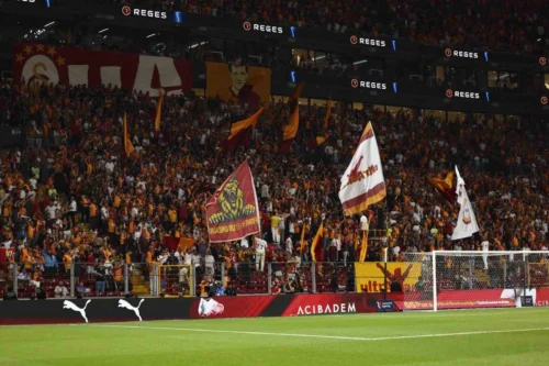 RAMS Park’ta Galatasaray Şoku: Çorum FK Beraberliği Sonrası Yönetime İstifa Tepkisi
