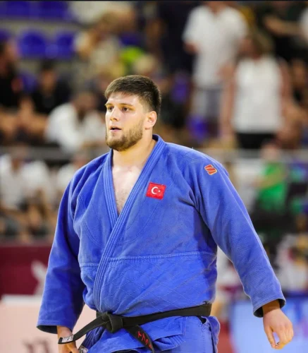 İbrahim Tataroğlu Akdeniz Oyunları’nda Judo Altın Madalyası Kazandı