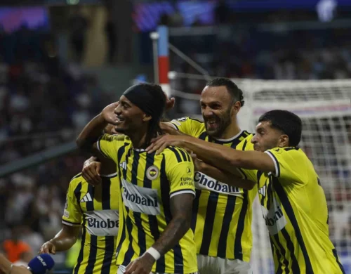 Fenerbahçe Şampiyonlar Ligi’nde! Lyon’u Eleyerek Devler Ligi Hasretine Son Verdi