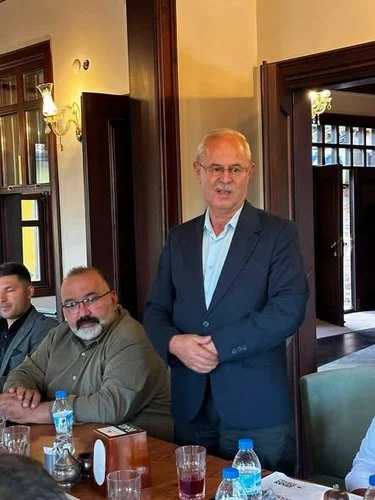 İSMAİL KAHRAMAN SÜMBÜLLÜ BAHÇE KONAĞI’NDA