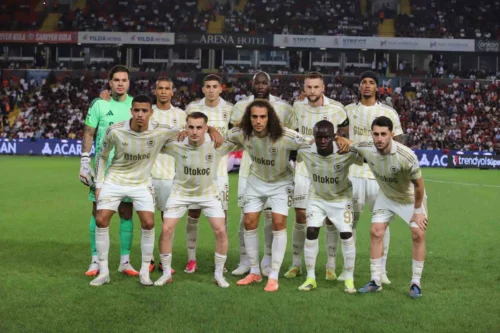 Fenerbahçe Gaziantep FK Maçı 11’i: Lukaku İlk Kez Başladı, Guendouzi Döndü