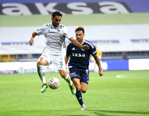 Trendyol Süper Lig: Kasımpaşa – Konyaspor Maçının İlk Yarısı Golsüz Bitti