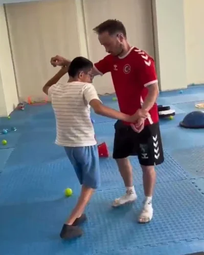 Körfez’de Özel Sporcuların Azmi ve Zafer Coşkusu Yüz Güldürdü