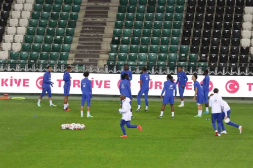 UEFA Uluslar Ligi: Fransa, Türkiye Maçı Öncesi Kocaeli’de Son Hazırlığını Yaptı