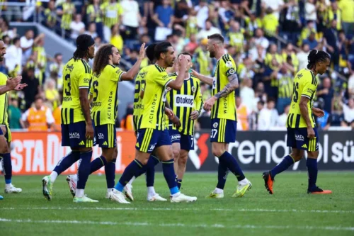 Fenerbahçe’den Eyüpspor Maçında 2 Sezon Sonra İlk Yarıda 5 Gol