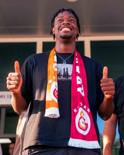 Galatasaray, El-Chadaille Bitshiabu’yu RB Leipzig’den Satın Alma Opsiyonlu Kiralık Kadrosuna Kattı