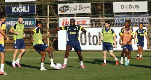 Fenerbahçe Beşiktaş Derbisi Hazırlıklarına Başladı