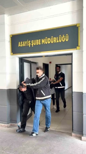 Kocaeli’de İş Görüşmesi Yalanıyla Banka ve Kredi Dolandırıcılığı: 2 Tutuklandı