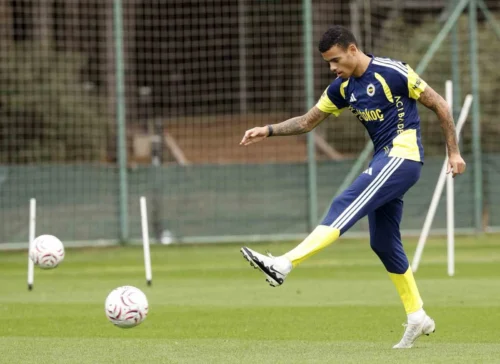 Fenerbahçe, Süper Lig Rizespor Maçı Hazırlıklarını Sürdürdü