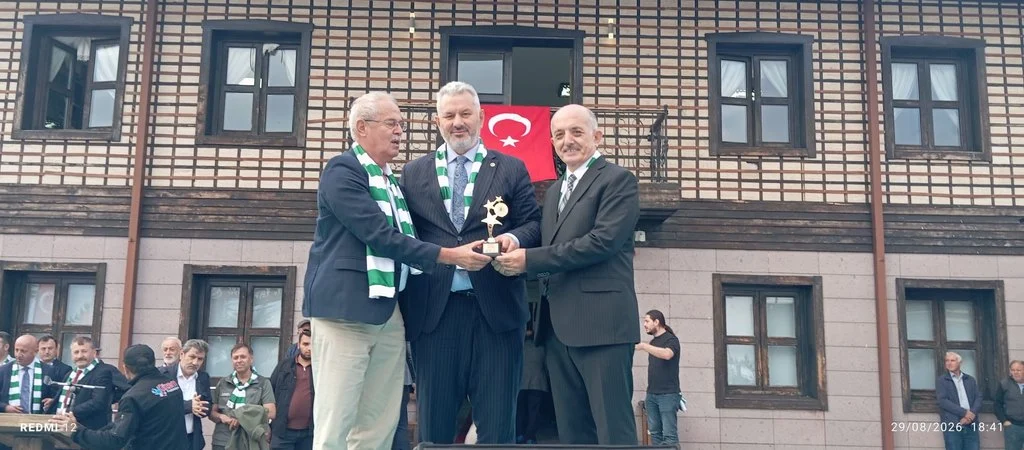 KAFKAS CEPHESİ’NDEN SAKARYA’YA:GİRESUN GÖNÜLLÜ ALAYLARININ İZİNDE BİR BELGESEL KAFKAS CEPHESİ’NDEN SAKARYA’YA:GİRESUN GÖNÜLLÜ ALAYLARININ İZİNDE BİR BELGESEL
