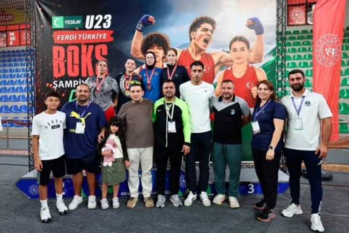 Kağıtspor Gençleri Türkiye ve Avrupa’da 7 Altın, 8 Bronz Madalya Kazandı
