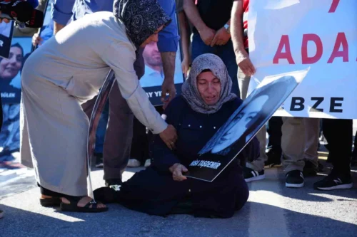Kocaeli Dilovası Kozmetik Yangını Davası: 7 Kamu Görevlisi İlk Kez Hakim Karşısında