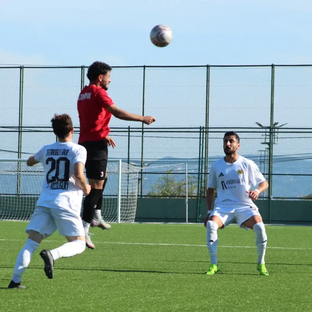 DARICA HAZIRLIK MAÇINI 1-0 KAYBETTİ DARICA HAZIRLIK MAÇINI 1-0 KAYBETTİ