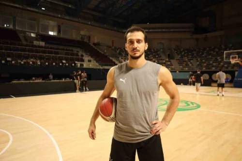 Körfez Basket’e Şampiyonlar Ligi Öncesi Şok: Emre Ekşioğlu’nun Ön Çapraz Bağları Koptu