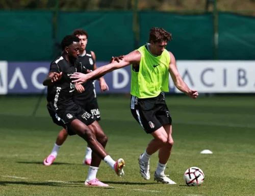 Beşiktaş, Marsilya Maçı Hazırlıklarına Başladı: UEFA Avrupa Ligi Antrenmanı