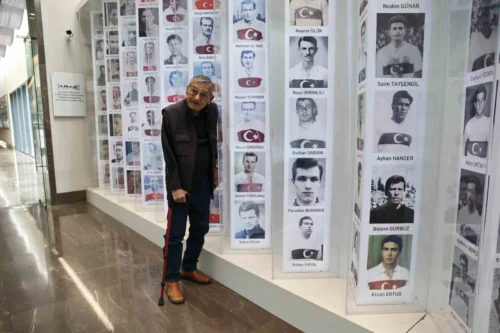 1954 Dünya Kupası Kalecisi ve Fenerbahçe Efsanesi Şükrü Ersoy Vefat Etti