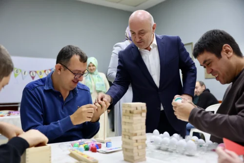 DARICA ENGELSİZ YAŞAM MERKEZİ’NDE YENİ DÖNEM BAŞLADI