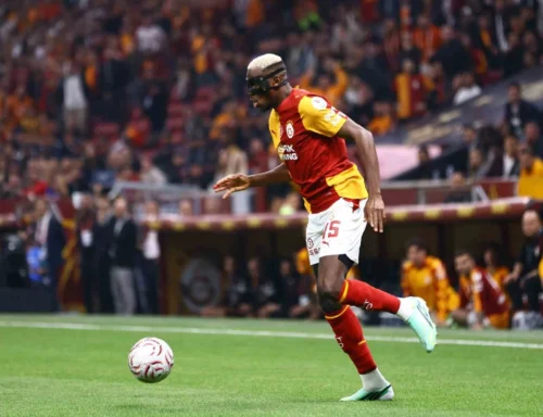 Victor Osimhen Galatasaray Formasıyla 35 Gün Sonra Sahada: Kasımpaşa Maçında Asist