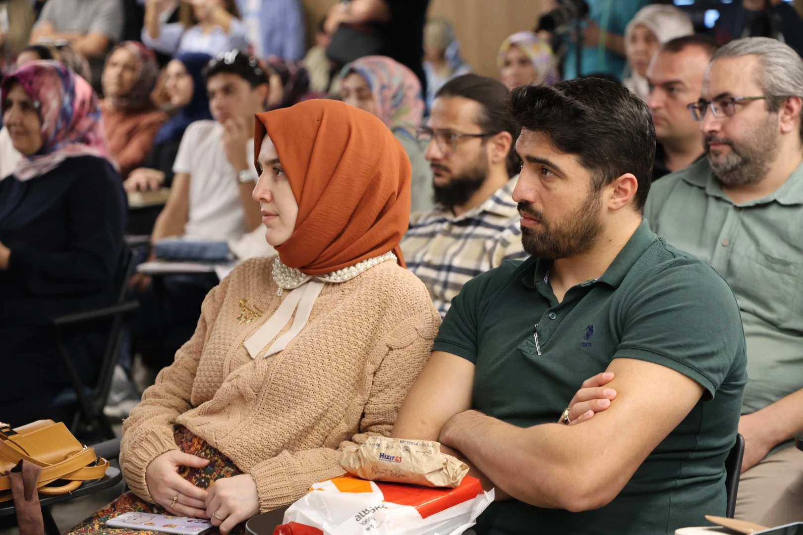 Kocaeli Kitap Fuarı: Yenişehirlioğlu’ndan Öz ve Sorgulama Çağrısı