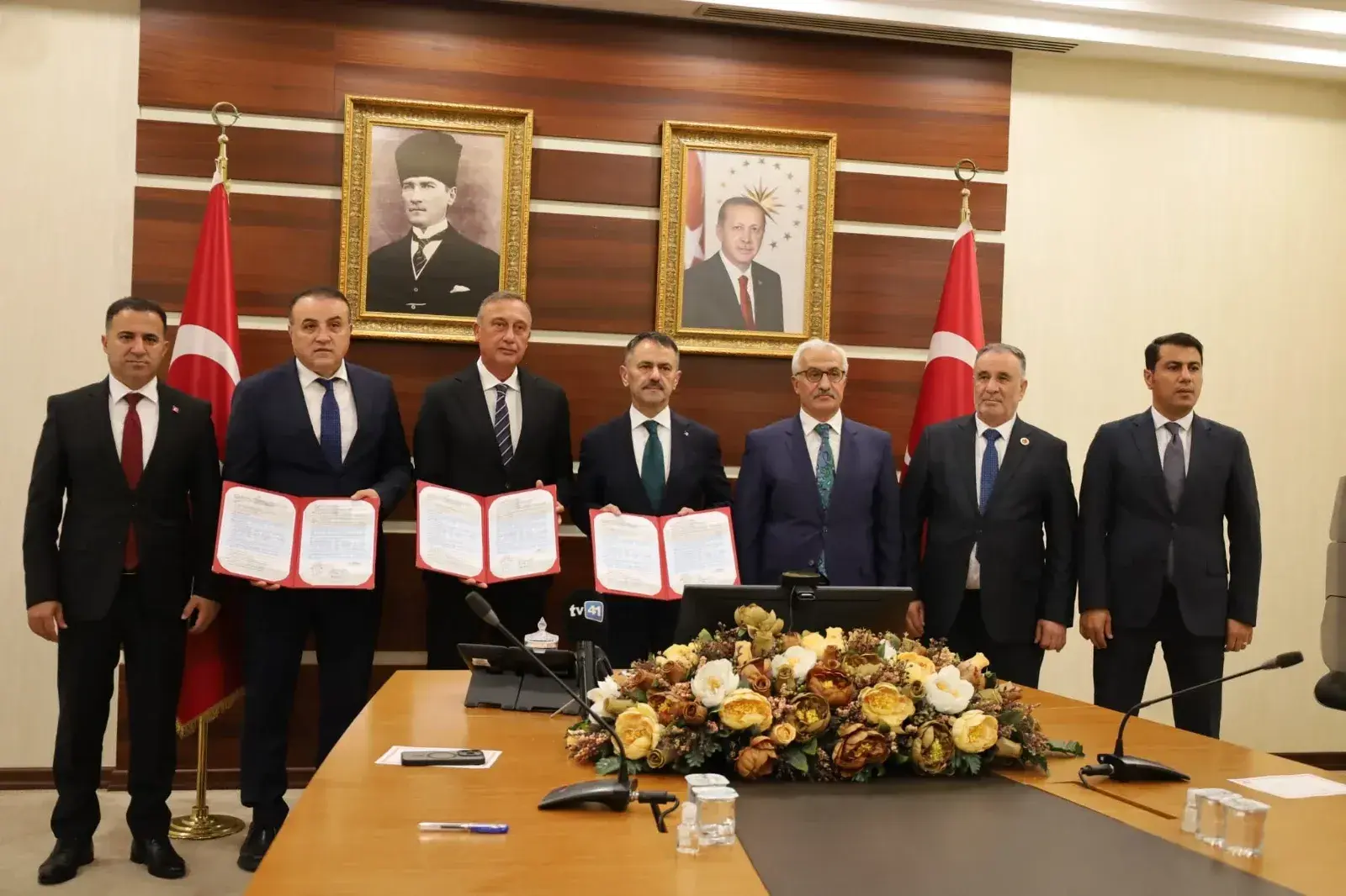 Kocaeli’ye 92 milyonluk yeni okul: Hayırseverden imzalar
