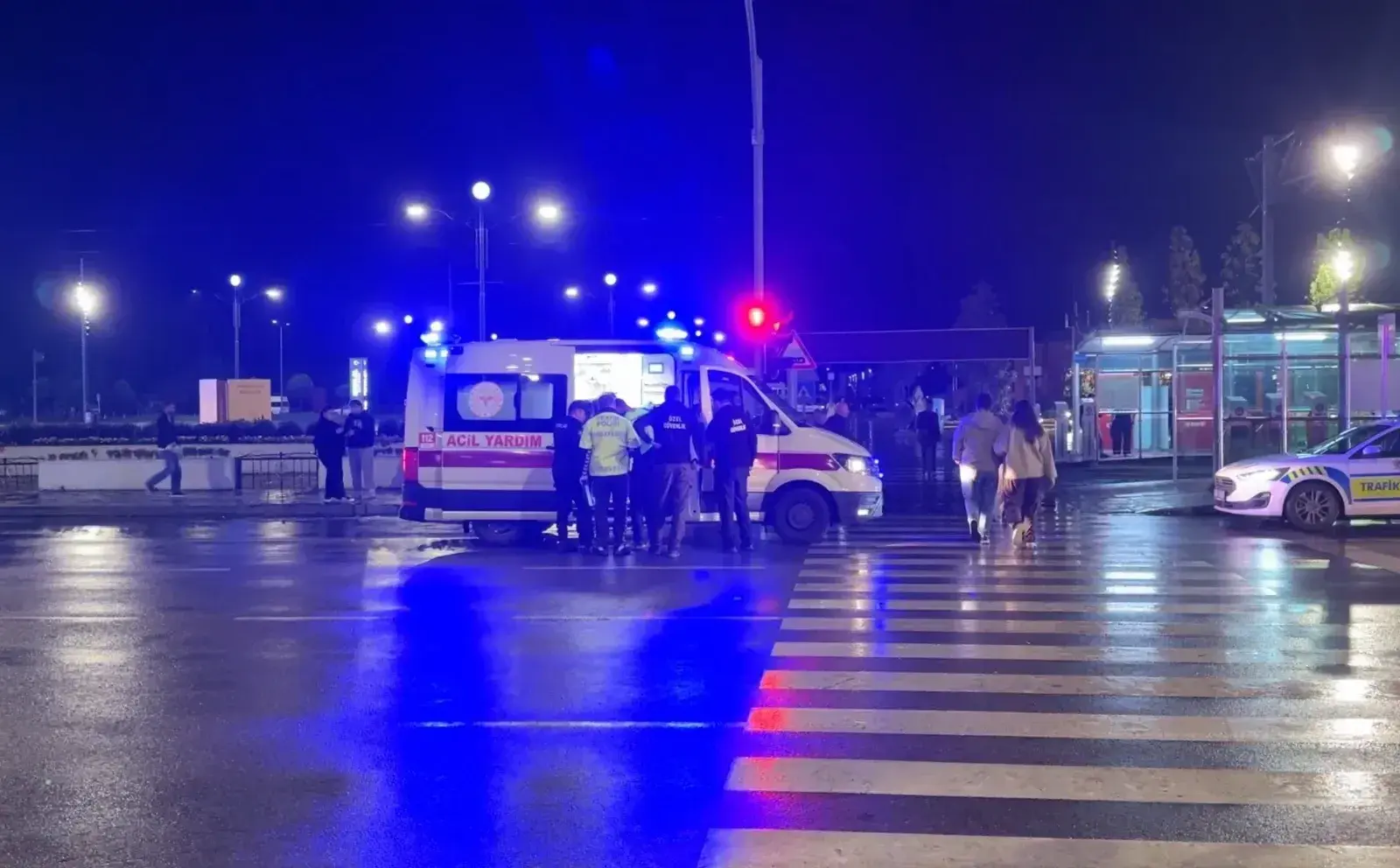 Samsun’da yaya geçidinde SUV çarptı: Bir kişi hastaneye kaldırıldı