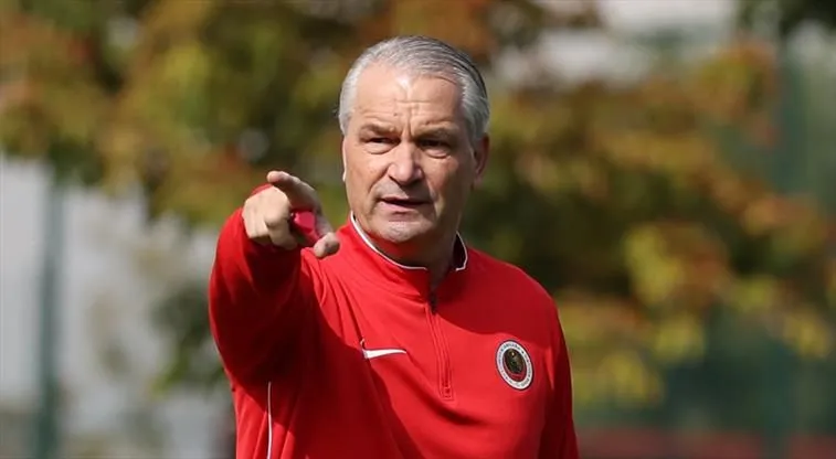 Gençlerbirliği’nin yeni hocası Storck Galatasaray’ın oyununu biliyor