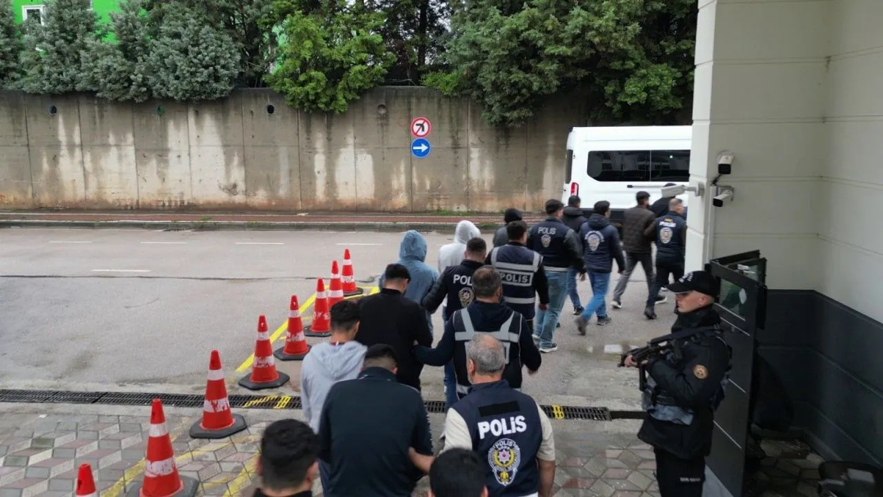 Yasa dışı bahis trafiğinde 6,2 milyar TL’lik operasyon: 29 tutuklu
