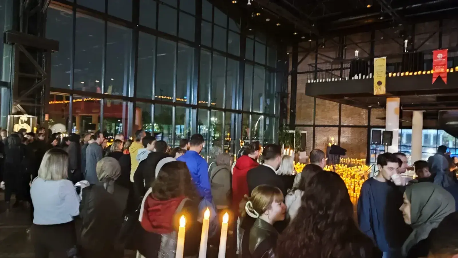 Kocaeli etkinliğinde masa düzeni: Başladığını anlamadık