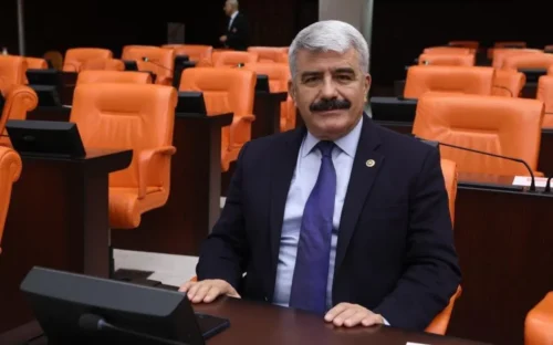 Sadettin Hülagü, KOÜ’deki 4 hocanın görevde kalmasını sağladı