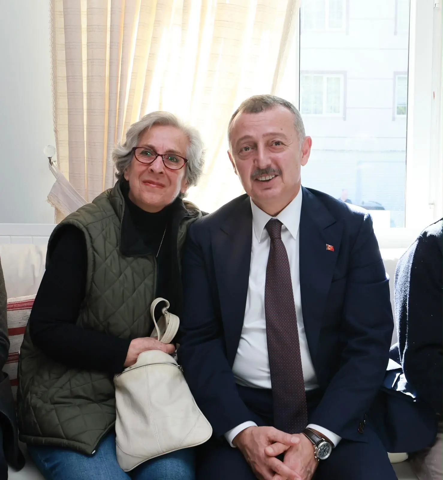 Kandıra Saygınlar Kulübü Açıldı: Büyükakın Büyüklere Saygıyı Vurguladı