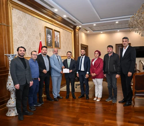 Kocaeli’de Sivas Kültür Rüzgarı: Vali Aktaş’a İstanbul Daveti