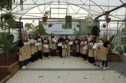 Çayırovalılar, Bahçem Çayırova’da Teraryum Sanatını Keşfetti