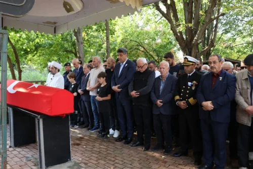 Kocaeli Kıbrıs Gazisi Kemal Belat’ı Dualarla Uğurladı