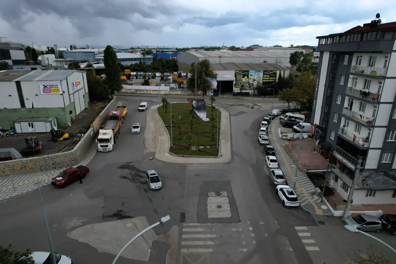 Gebze’de Üç Yol Kesişimindeki Kavşak Yenileme Başladı