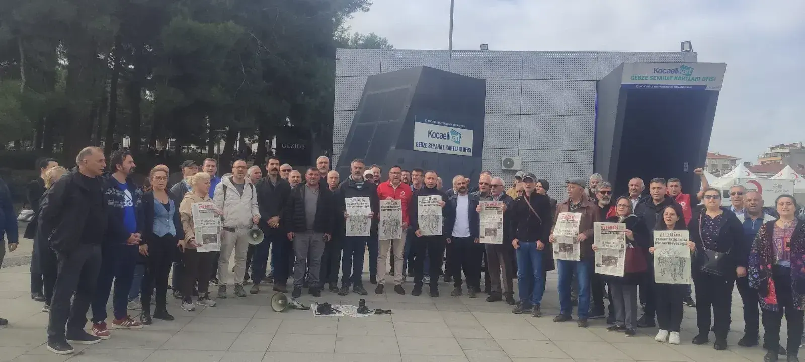 Gebze Kent Meydanı’nda Tutuklu Gazetecilere Özgürlük Çağrısı