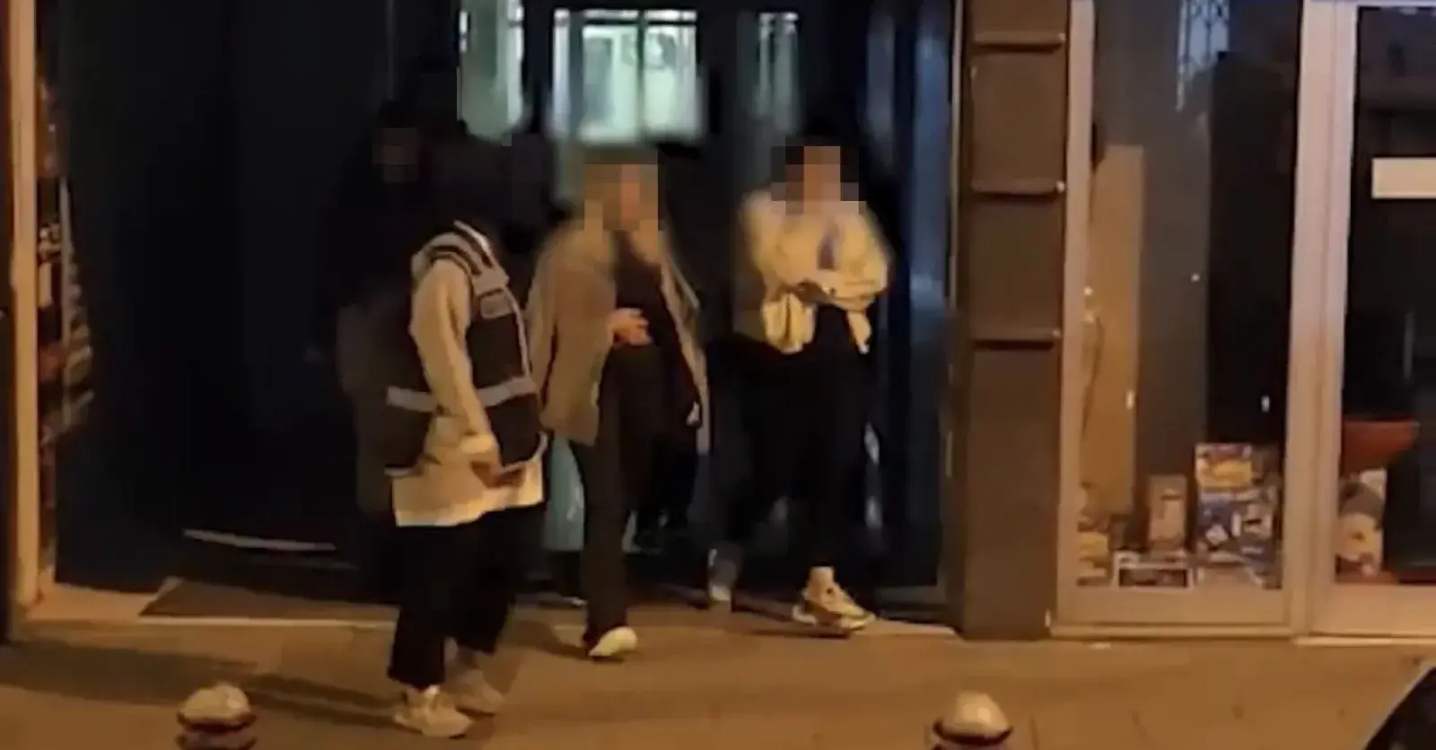 Masaj Salonlarında Yasa Dışı Faaliyetlere Operasyon: 10 Tutuklu