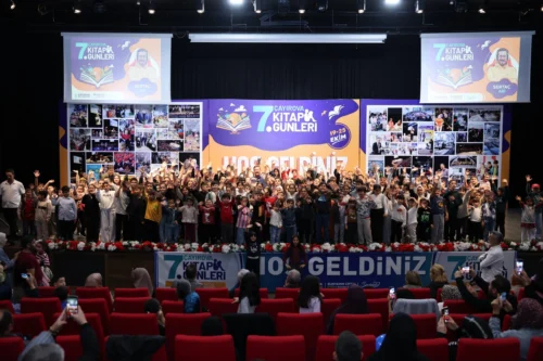 Çayırova 7. Kitap Günleri’nde Sertaç Güngör’e Yoğun Çocuk İlgisi