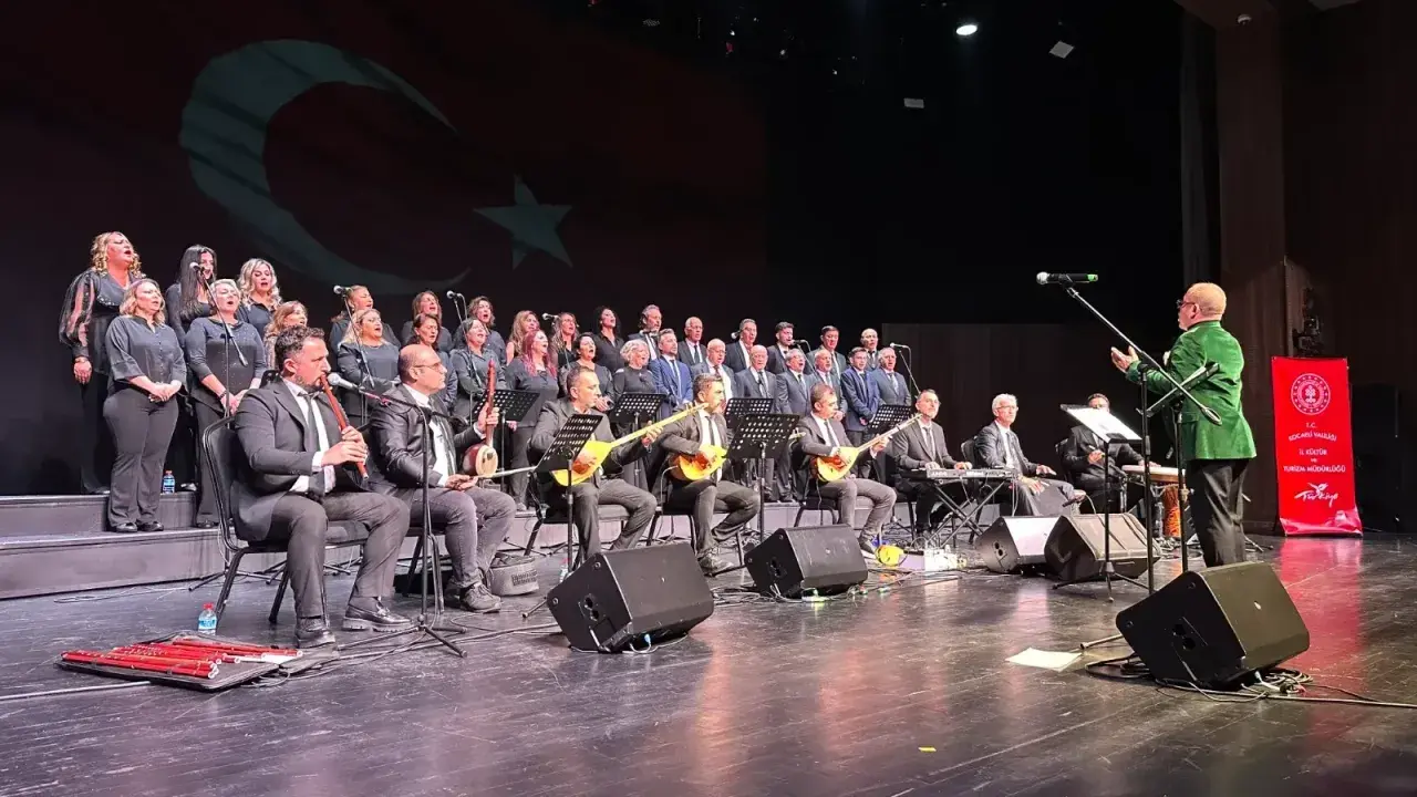 Geleneksel Türkülerimiz Unutulmaz Bir Konserle Yeniden Canlandı