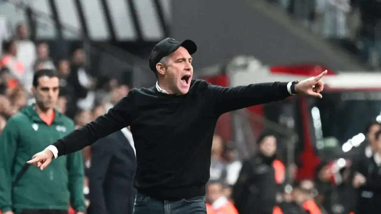 Fenerbahçe Gündemindeki Hocanın Kariyer Karnesi Merak Uyandırdı