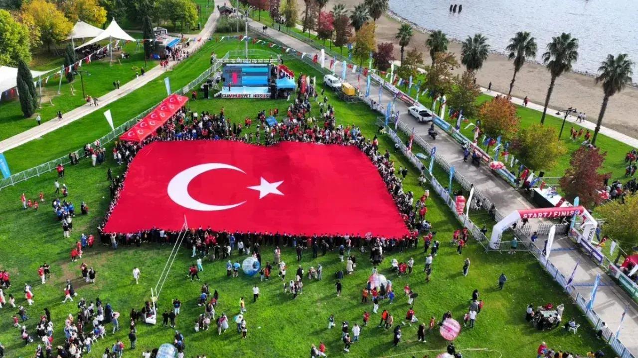 29 Ekim Coşkusu Kocaeli’de Yeni Adreste Kutlanacak
