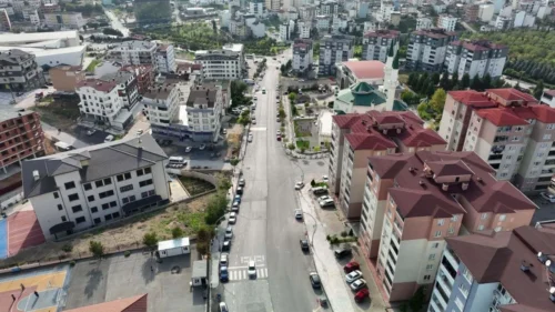 Çayırova’nın Kilit Caddesi Büyük Bir Değişime Hazırlanıyor