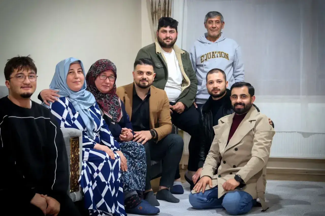 Kocaeli’ye Taşınan Yiğit Ailesine Bakan Çiftçi’den Yakın İlgi