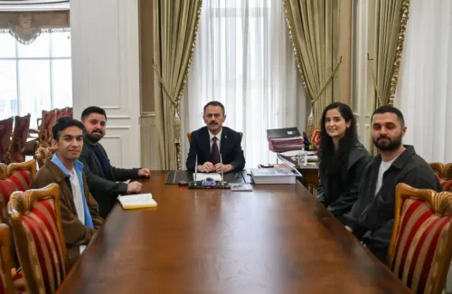 Kocaeli’de Roman Gençlerden Topluma İlham Veren Dayanışma