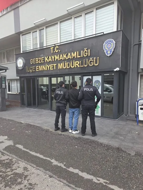 Gebze’de 12 Yıl Hapis Cezasıyla Aranan Şahıs Yakalandı
