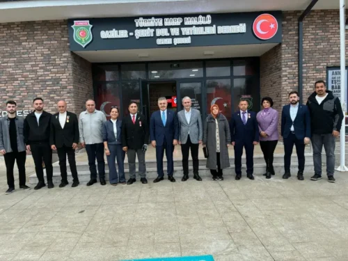 Gebze’de Tipioğlu’ndan şehit aileleri ve gazilere vefa ziyareti