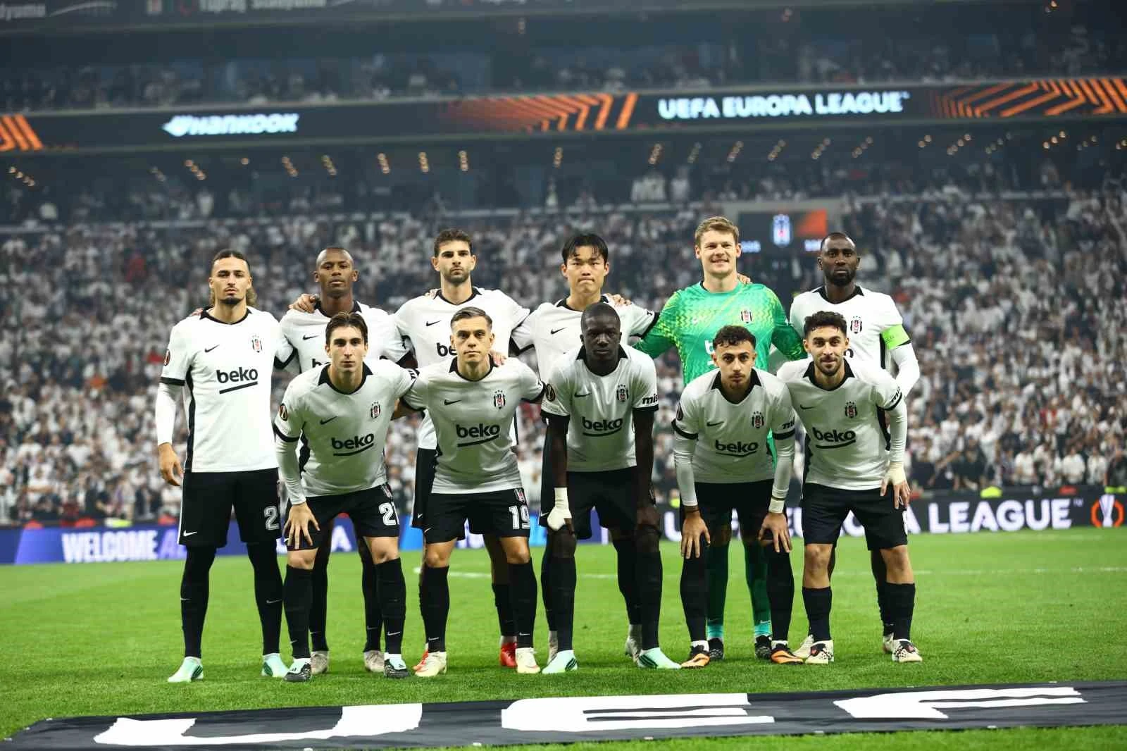 Vincenzo Italiano’dan Beşiktaş – Crystal Palace Maçında 8 Değişiklik: İlk 11 Şaşırttı
