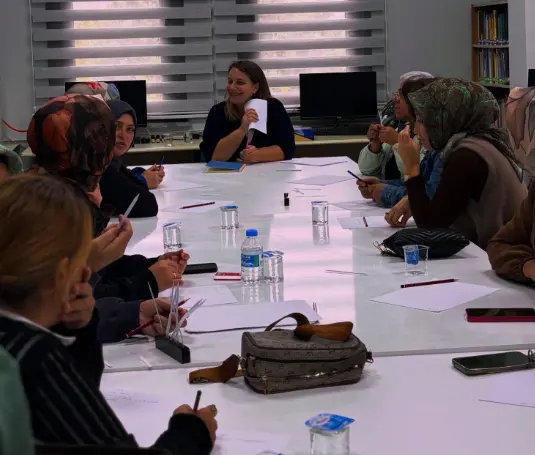 Kadınlara Özel "Koku Deneyim Atölyesi" Kadınlara Özel "Koku Deneyim Atölyesi"