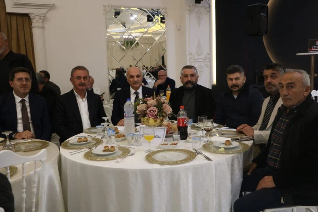 NURETTİN ÇELİK’İN EN MUTLU GÜNÜ NURETTİN ÇELİK’İN EN MUTLU GÜNÜ